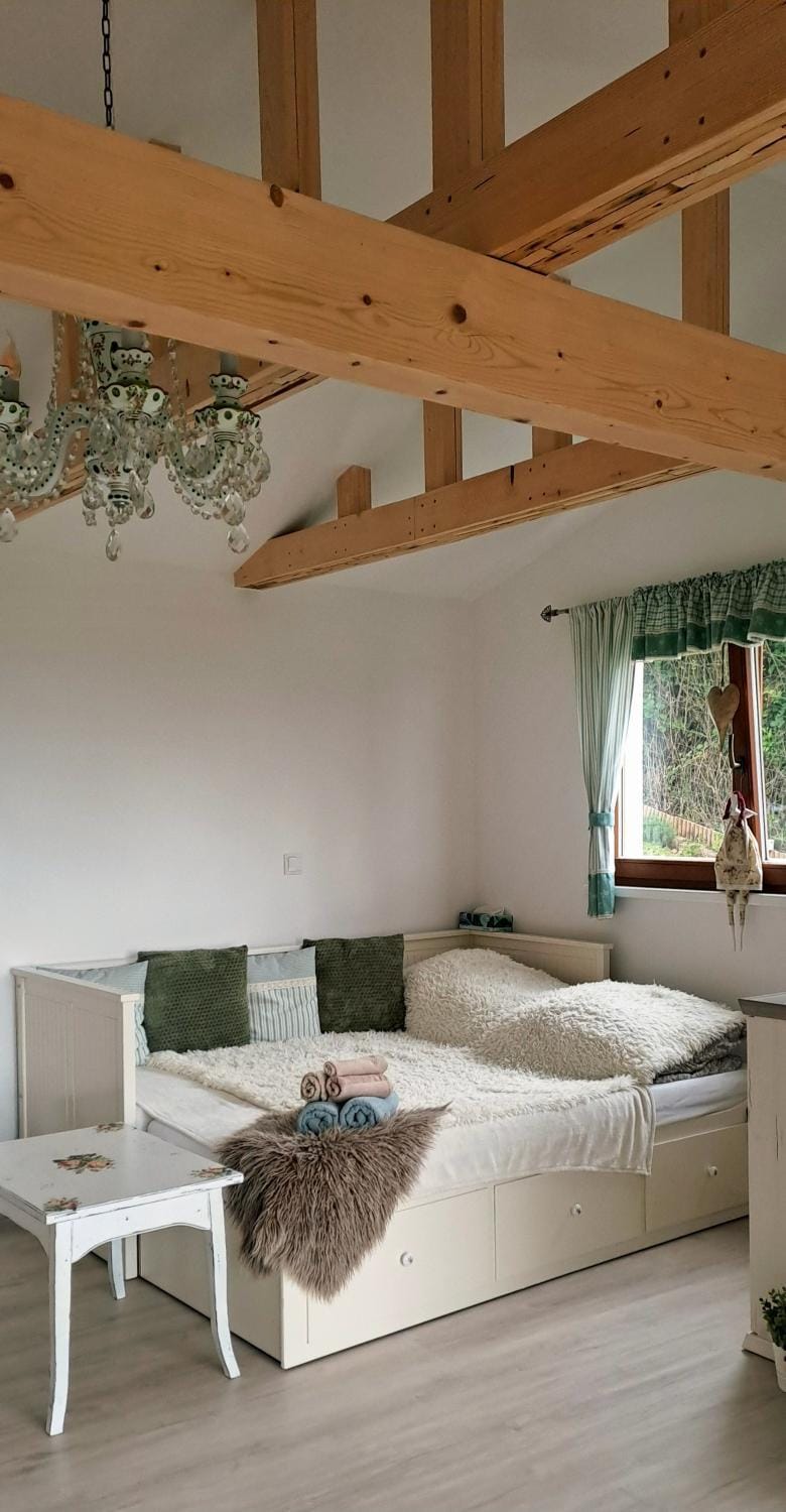 Bed, Living room, Bedroom