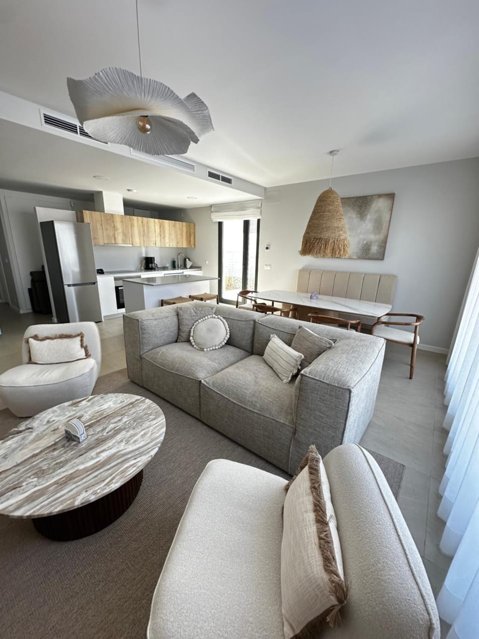 Living room, Dining area