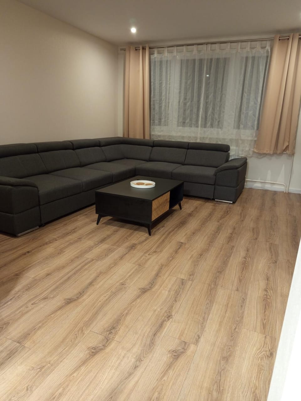 Apartmán s 2 spálňami pri lesoparku Apartment in Slovakia