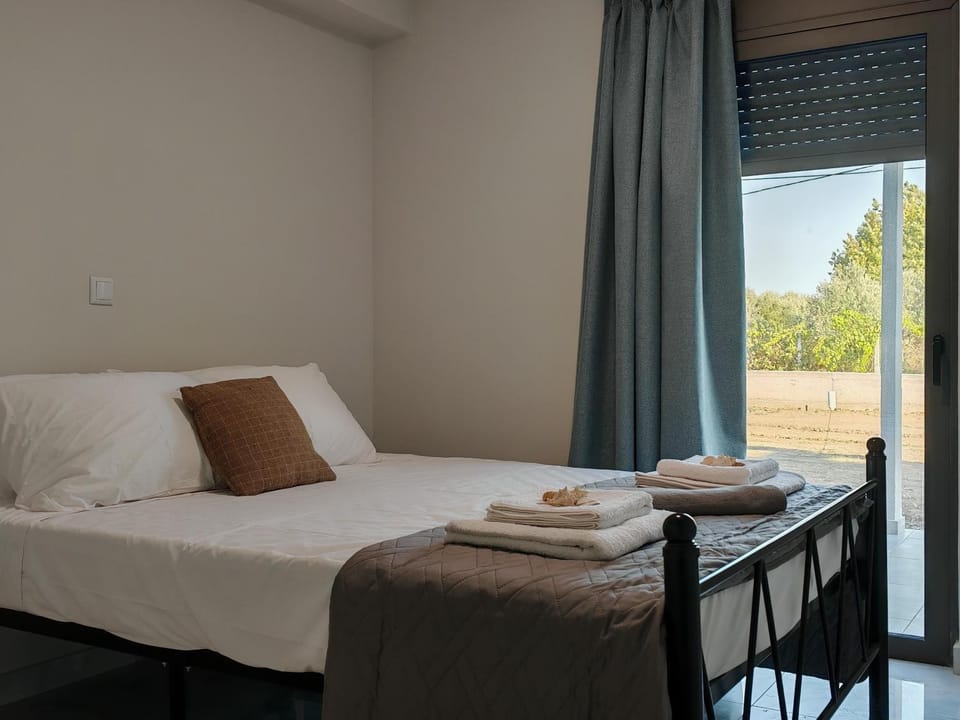 Olympic Flame Suites House in Peloponnese, Western Greece and the Ionian