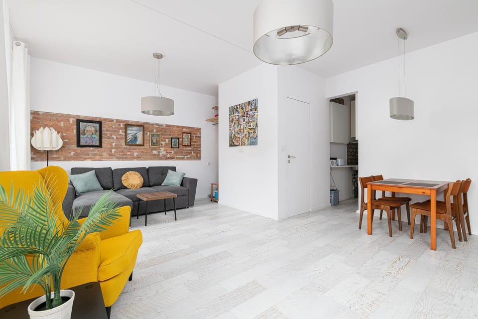 Kitchen or kitchenette, Living room, Seating area