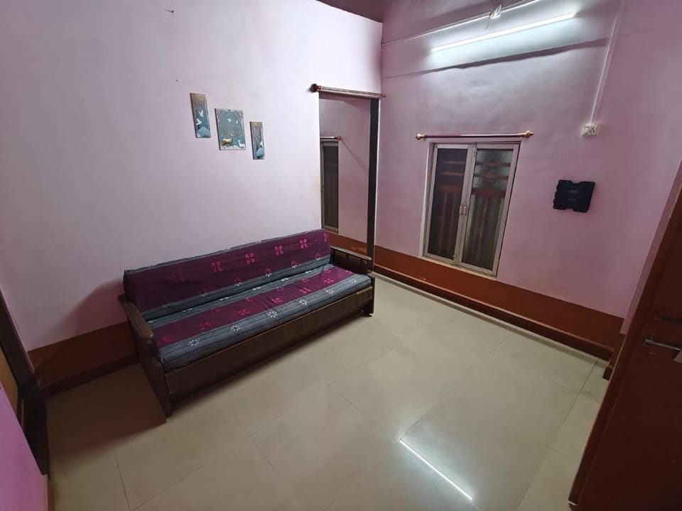 Living room, Photo of the whole room, Seating area