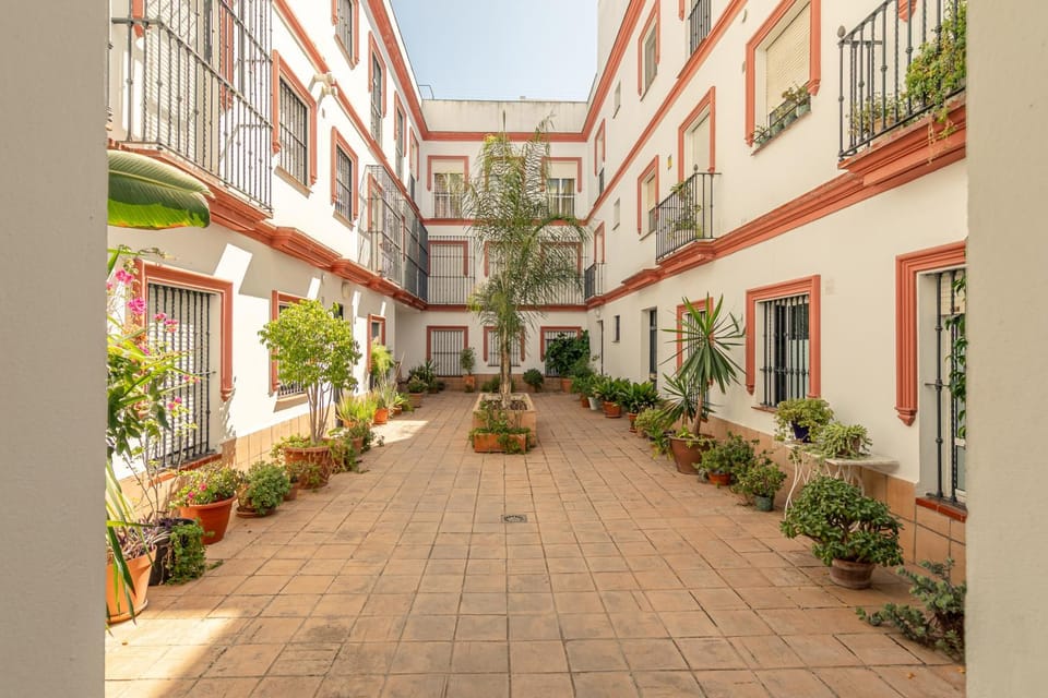 Patio, Inner courtyard view