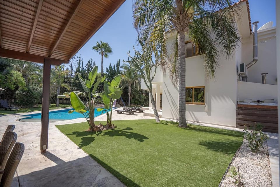 Blue Pearl Villa Villa in Oroklini
