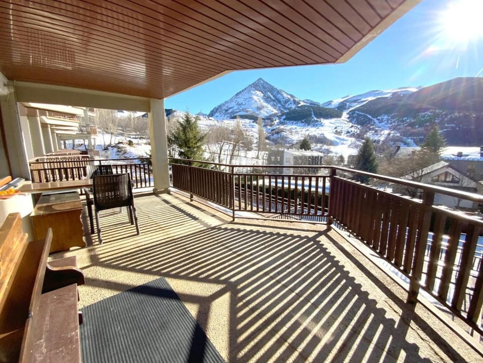 Cerler apartment with terrace and views Apartment in Aragon