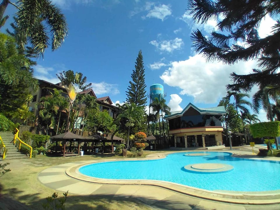 La Traviesa Hotel Resort Hotel in Calabarzon