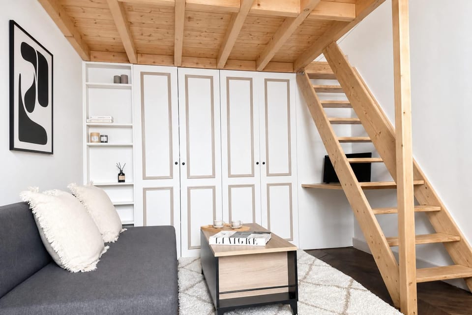Kitchen or kitchenette, Living room, Seating area, heating, storage, wardrobe