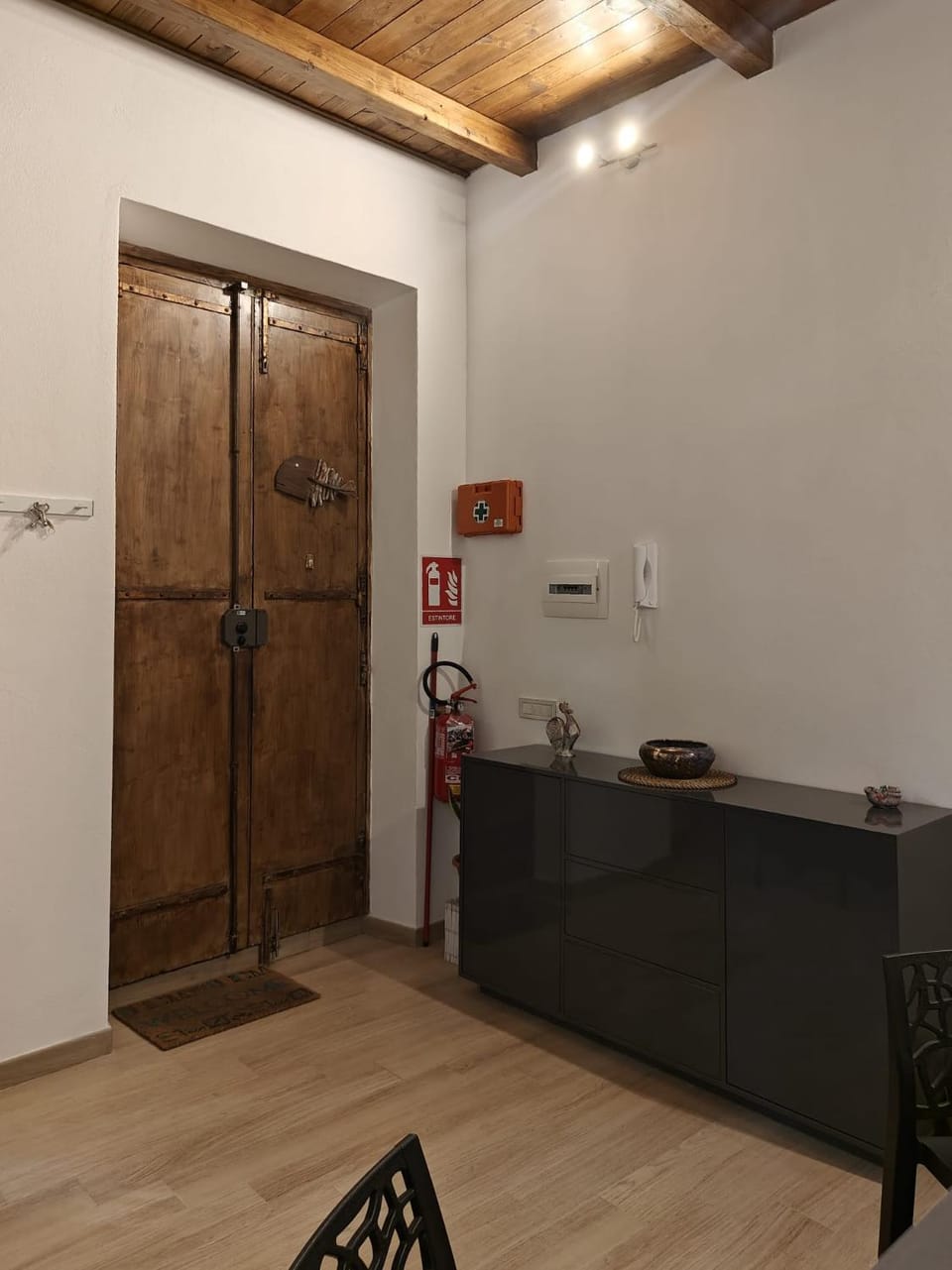 Communal lounge/ TV room