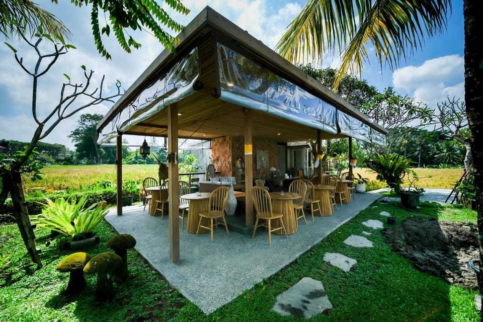 Property building, Patio, Restaurant/places to eat, Spring, Day, Natural landscape, Garden, Banquet/Function facilities, Dining area, Garden view