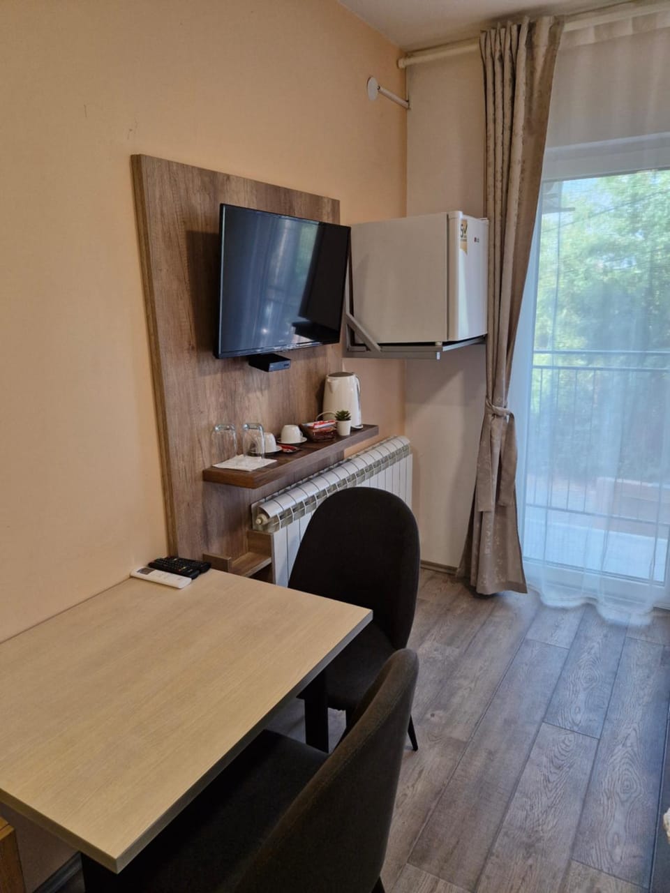 TV and multimedia, Dining area, minibar