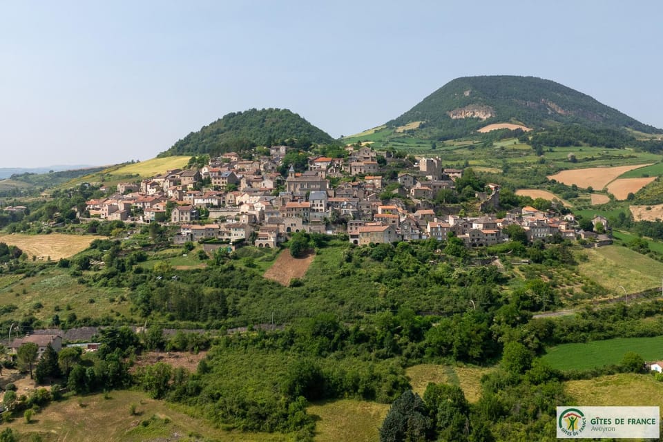 Gite près des gorges du Tarn et du viaduc de Millau Apartment in Occitanie