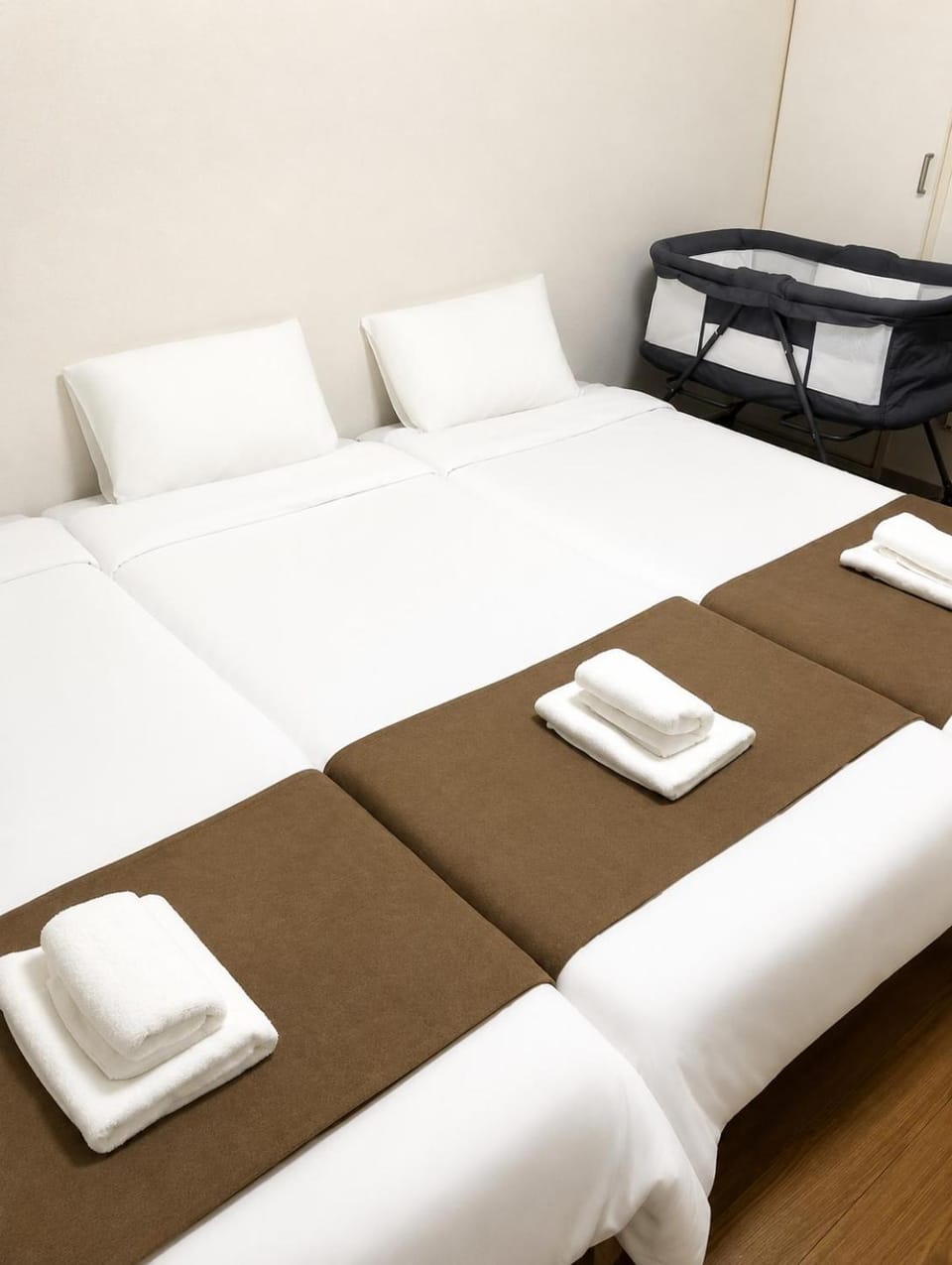 Bed, Bedroom, cot