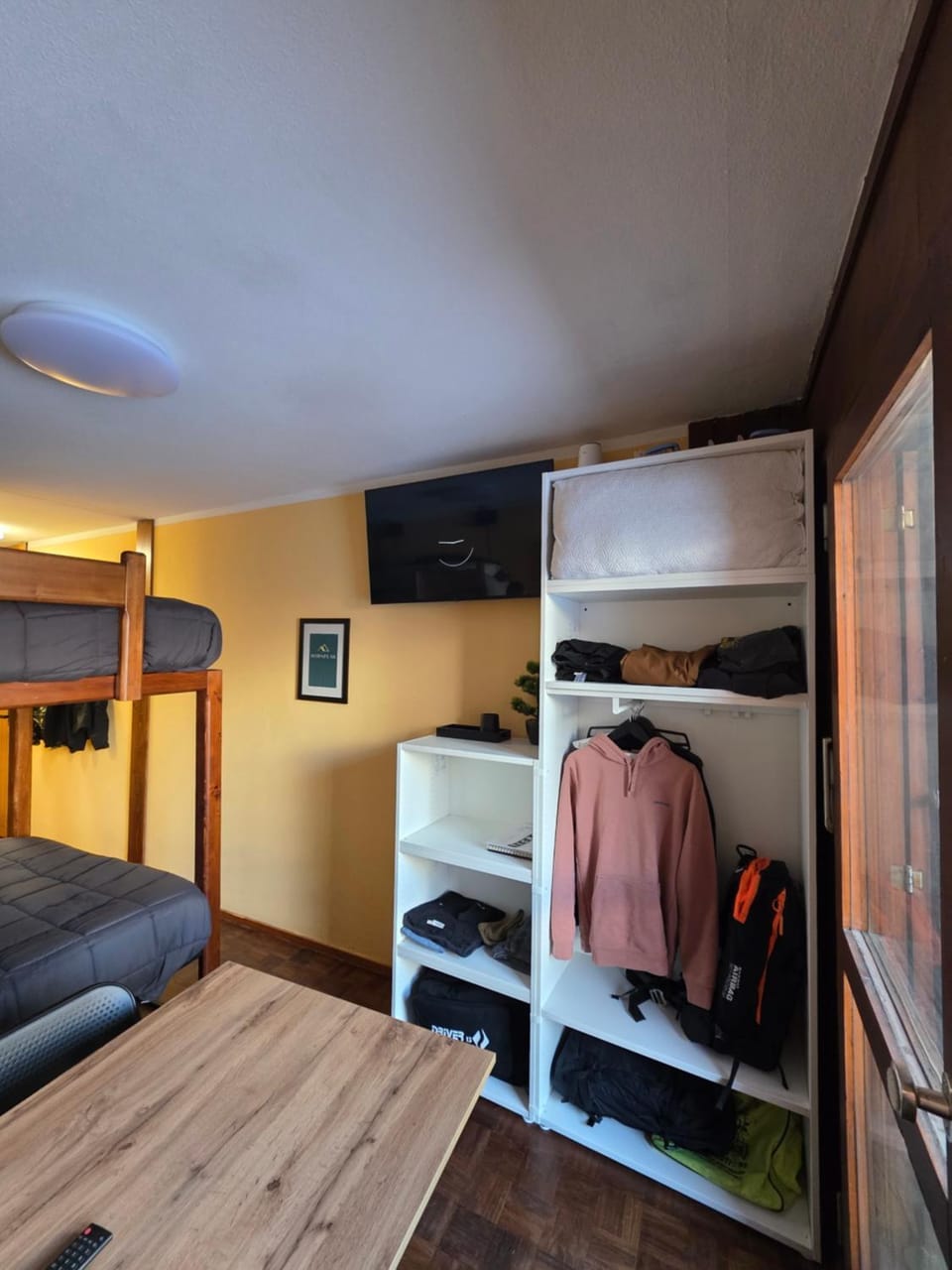 TV and multimedia, Evening entertainment, wardrobe