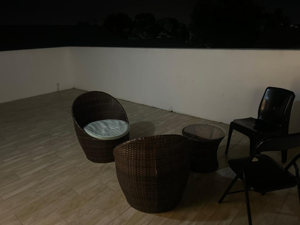 Balcony/Terrace, Balcony/Terrace
