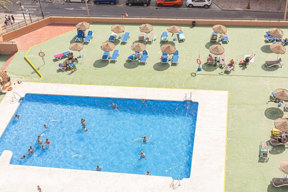 Pool view, Swimming pool