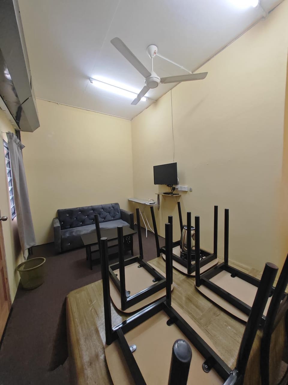 FAMILYs ROOM Inn in Besut