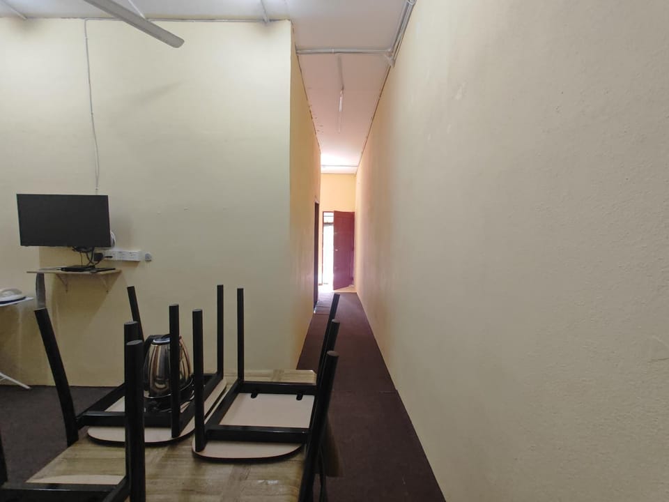 FAMILYs ROOM Inn in Besut