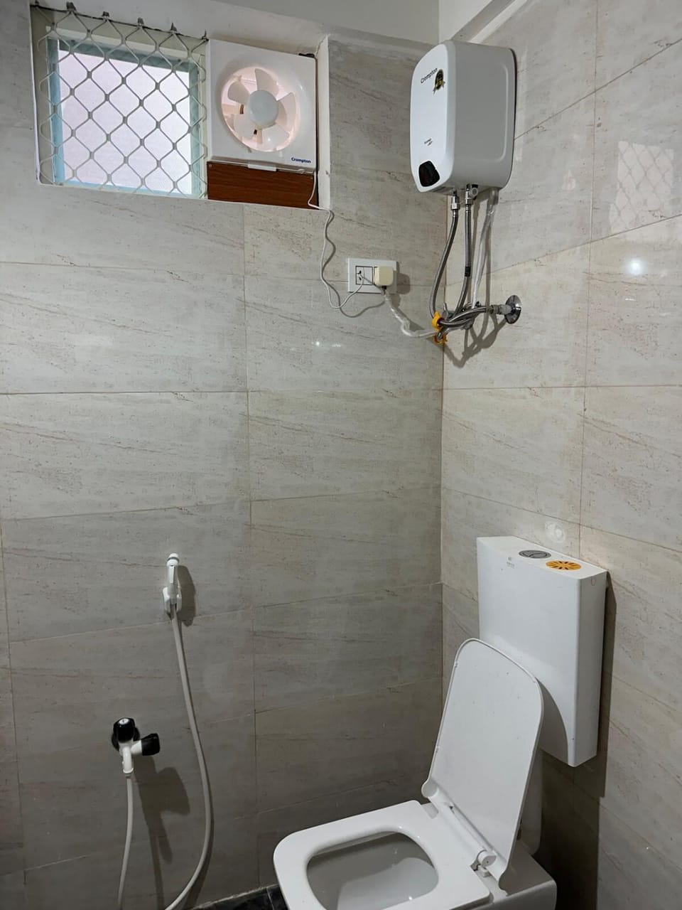 Shower, Toilet, Bathroom