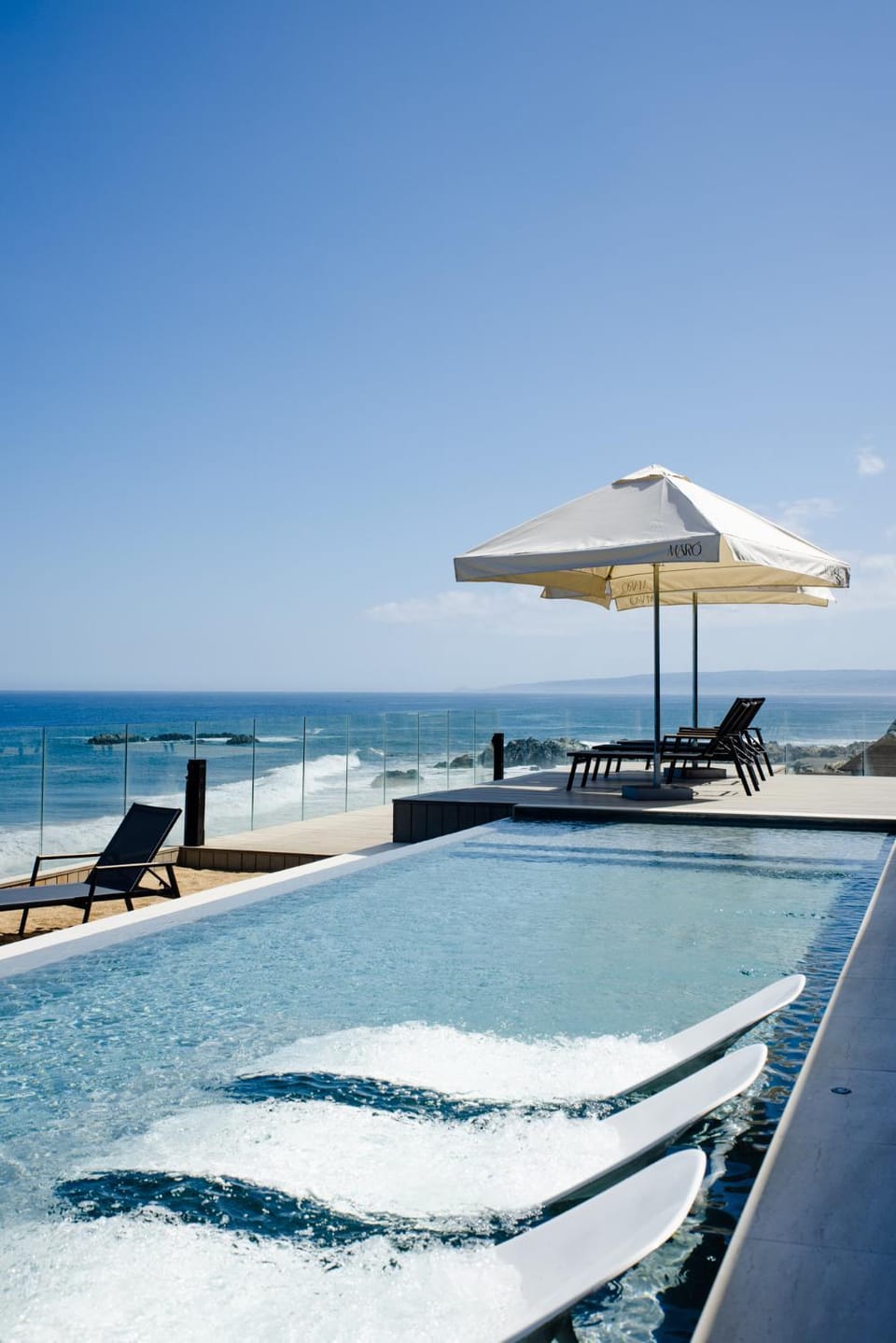 Sea view, Swimming pool, sunbed