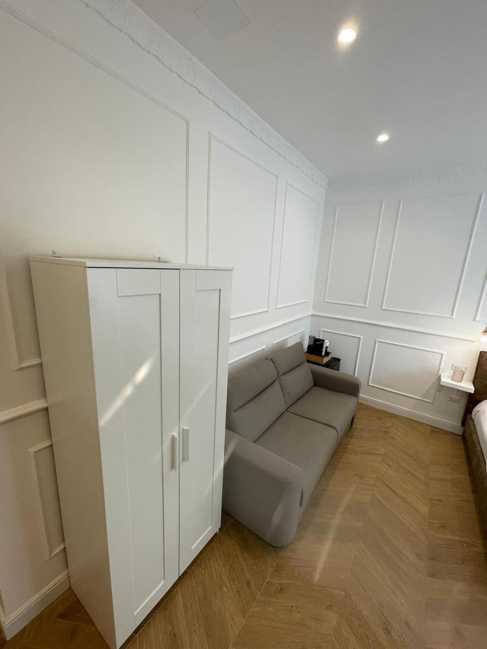 Living room, Photo of the whole room, Seating area, Bedroom, wardrobe