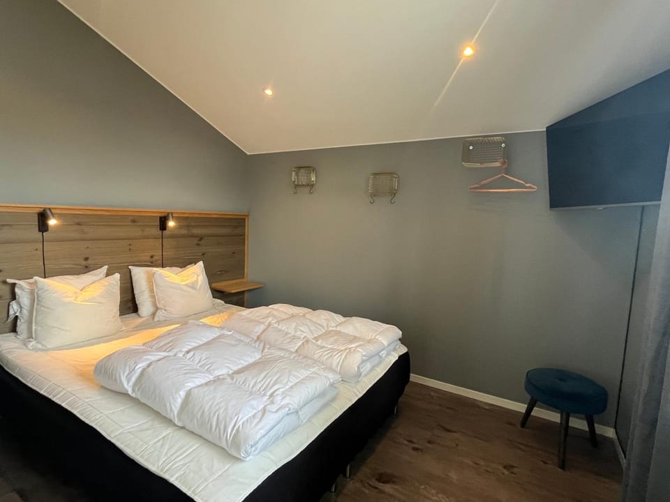 TV and multimedia, Bedroom