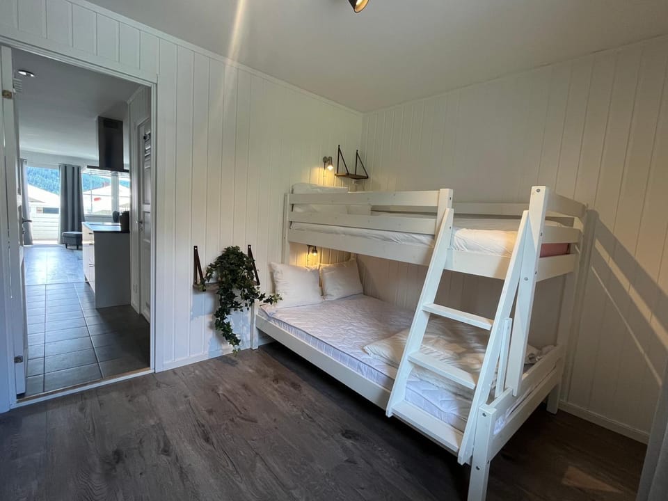 Bedroom, bunk bed, wardrobe