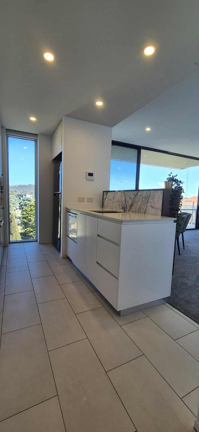 Luxury Barton Apartment with Views in Prime Location Apartment in Canberra