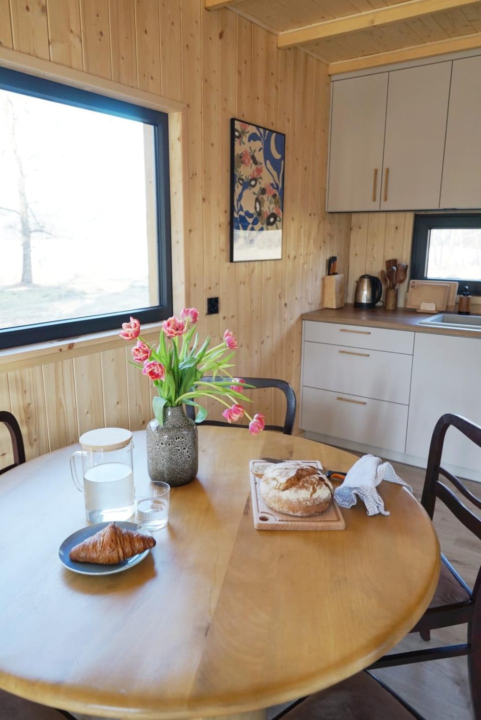 Kitchen or kitchenette, Living room, Dining area, kitchen