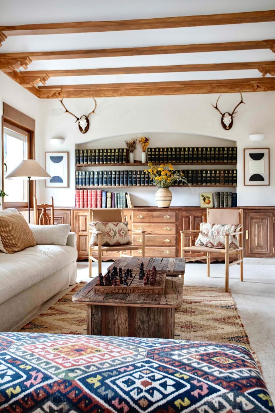 Lounge or bar