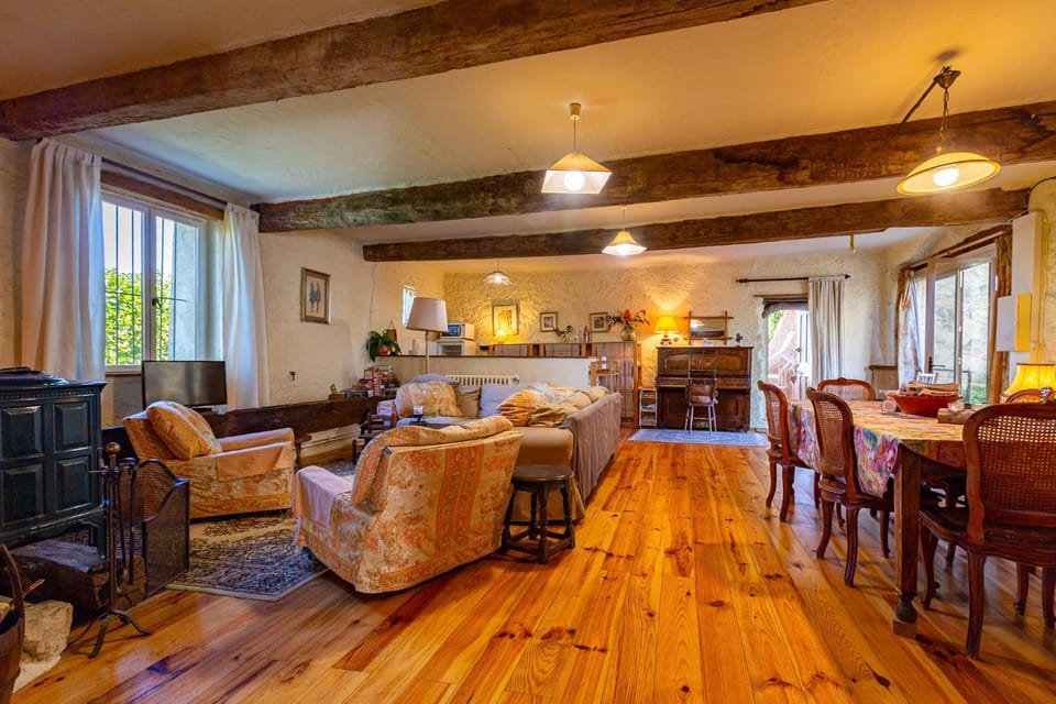 Property building, Living room