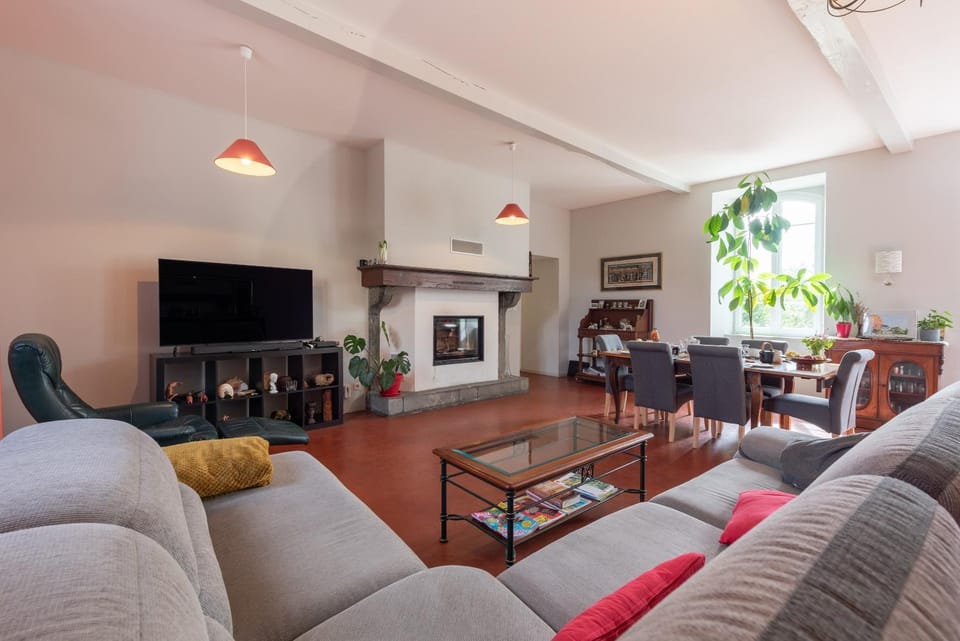 Property building, Living room