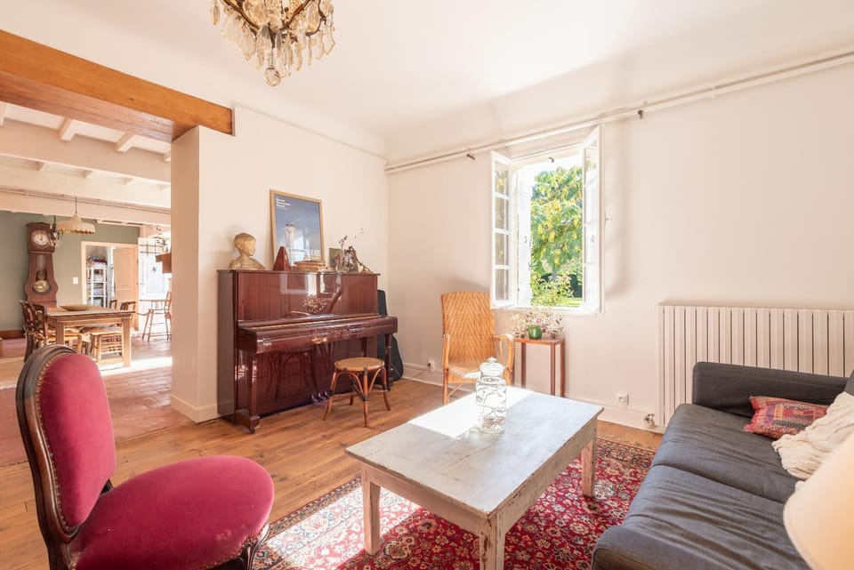 Property building, Living room