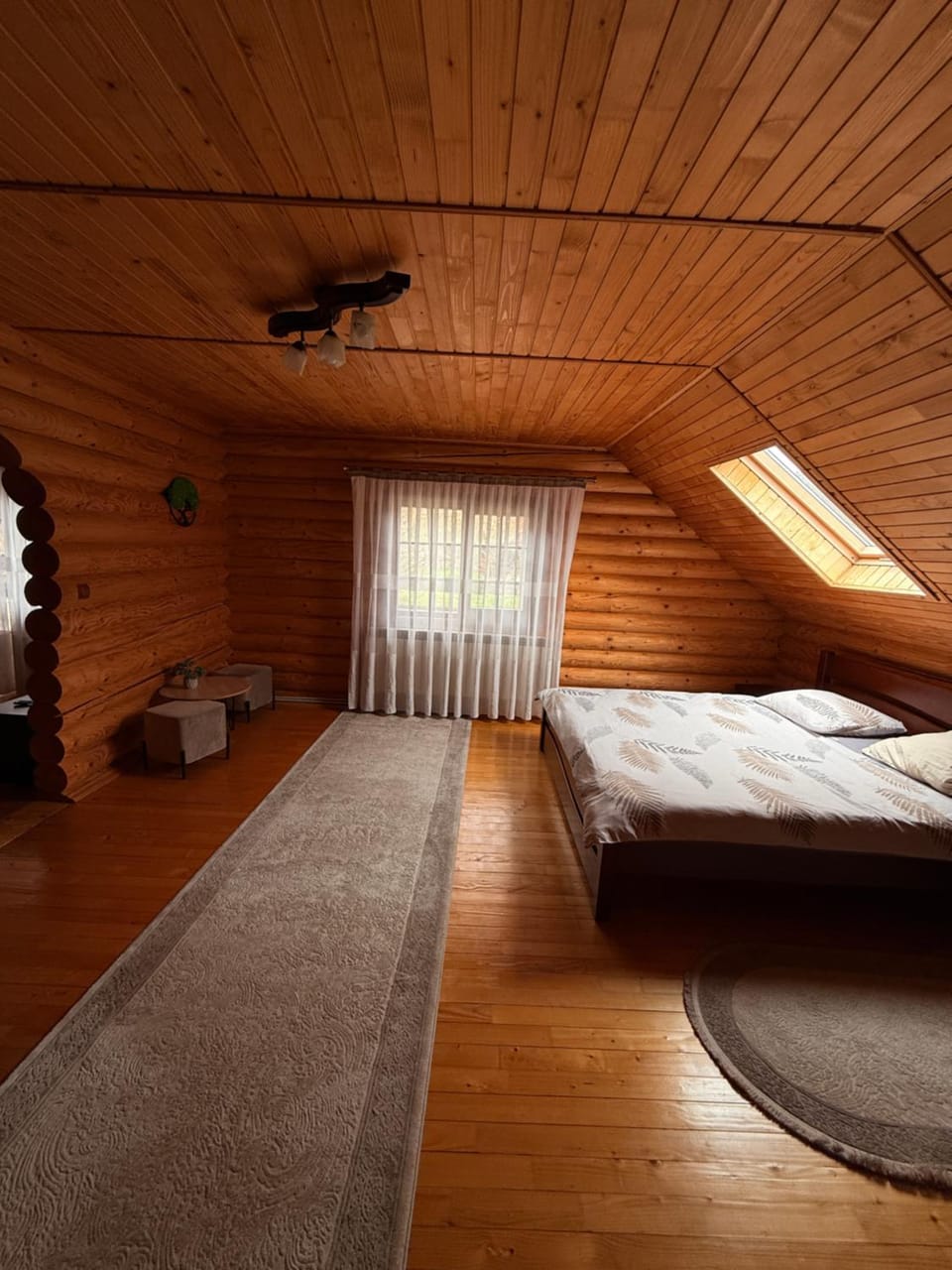 Еко-садиба House in Ukraine
