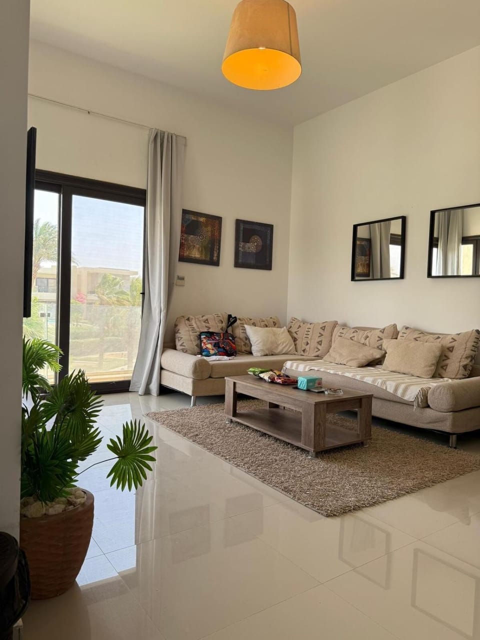 2BR G-Cribs Apartment in Hurghada