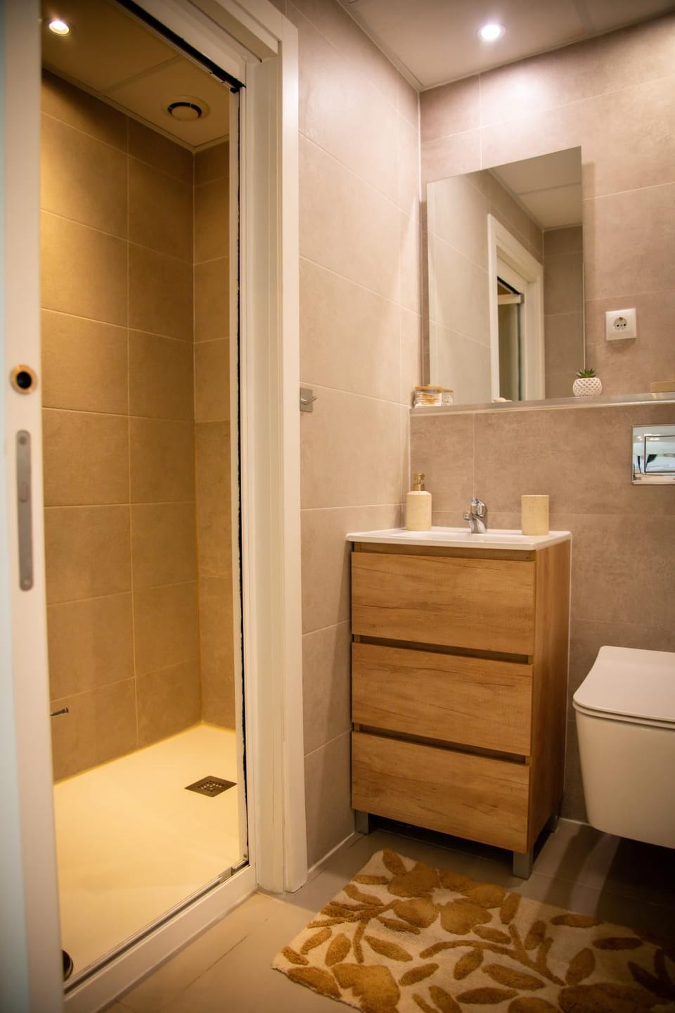 Shower, Bathroom