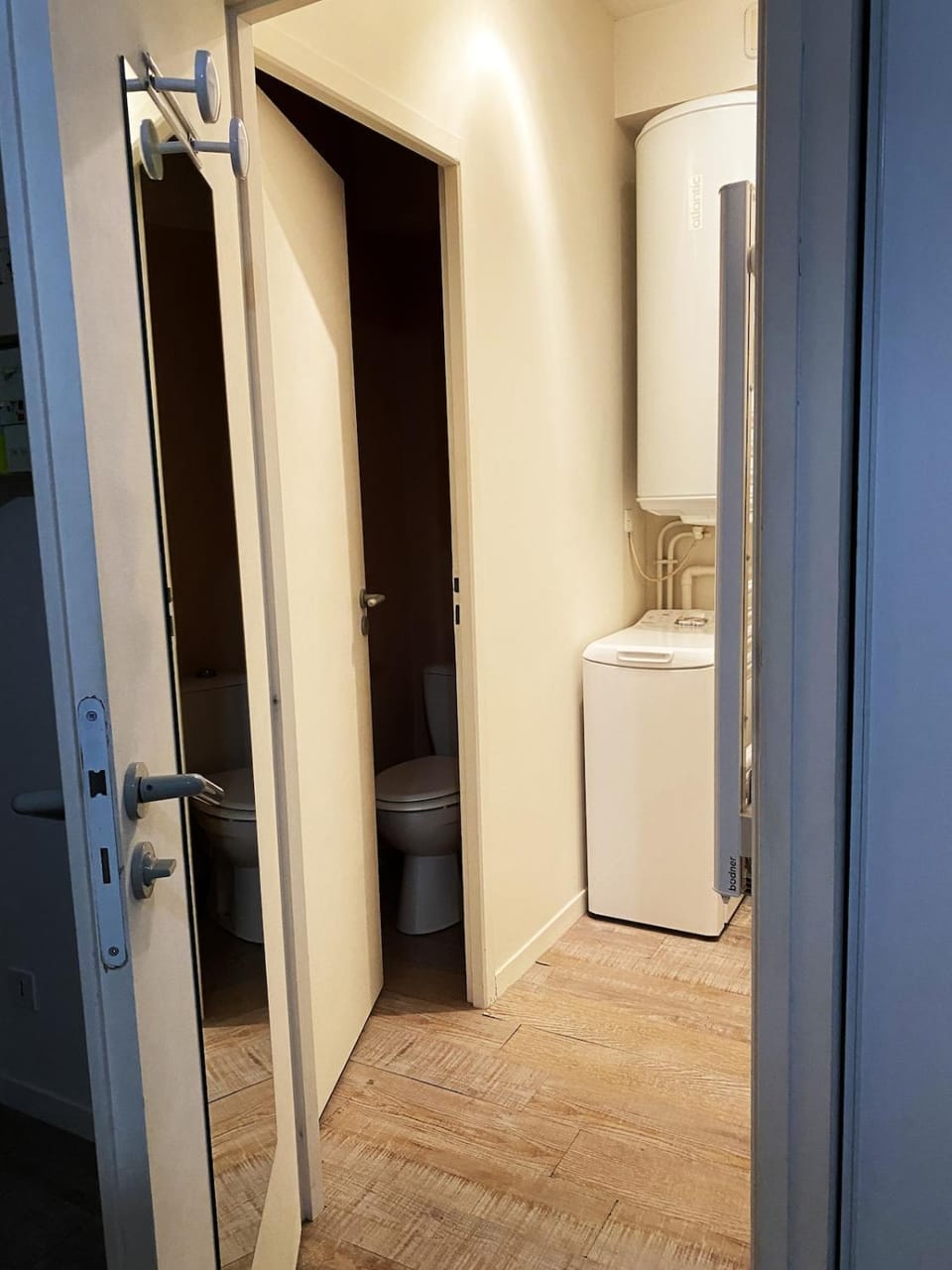 Toilet, Bathroom