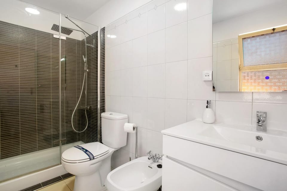 Bathroom, Living room