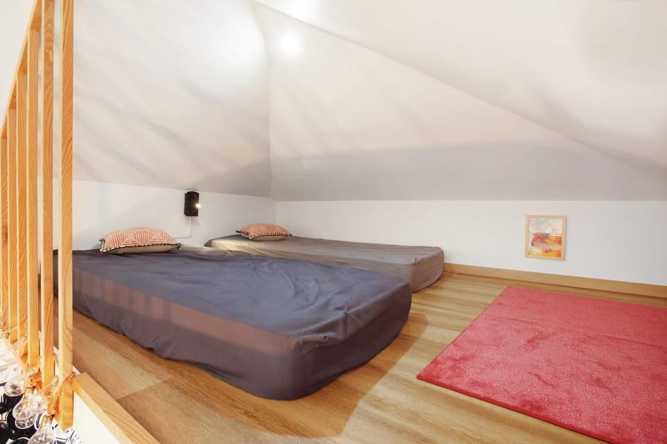 Property building, Living room, Bedroom
