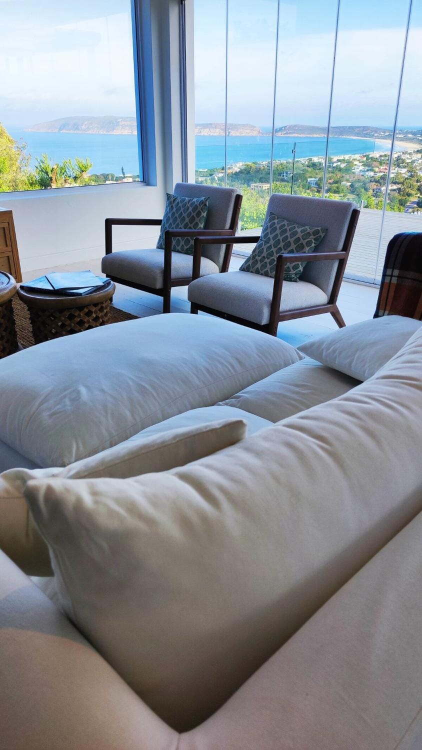 Living room, Sea view