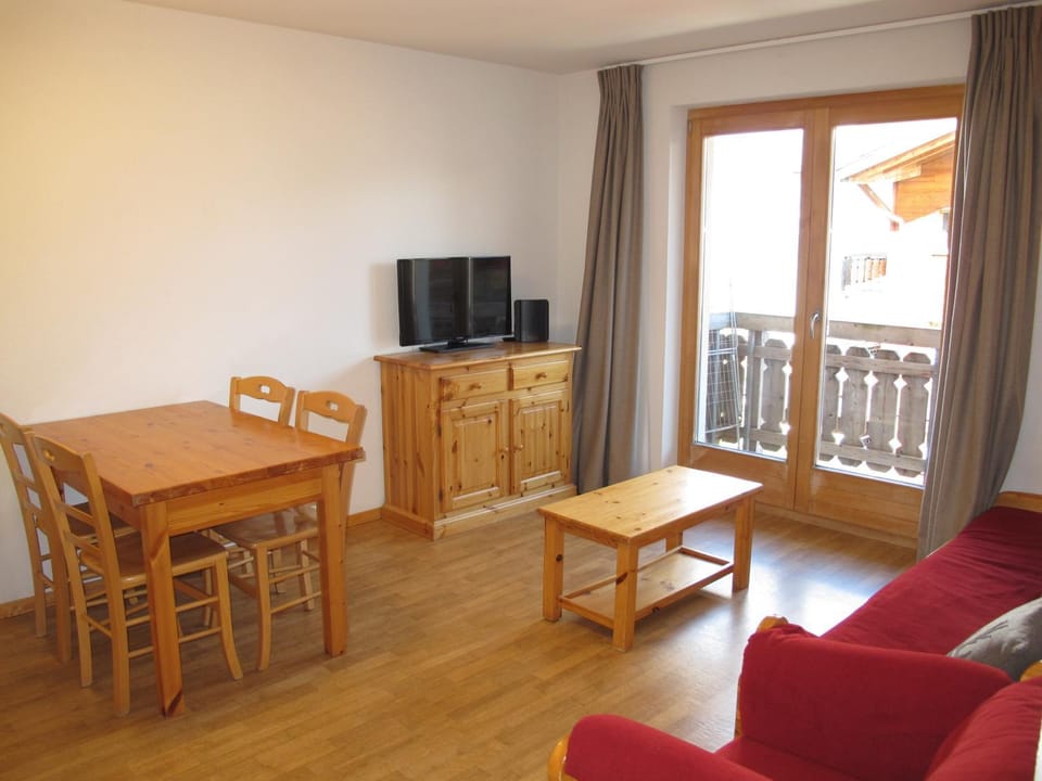 Wohnung CLAMBIN NEND203 Ski in and Ski out Apartment in Nendaz