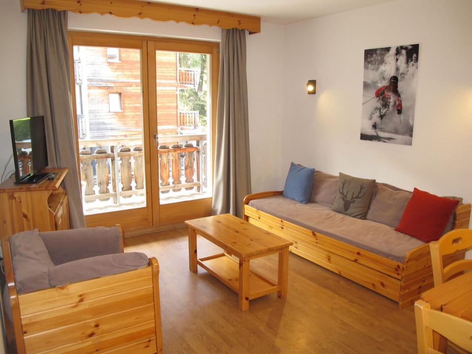 Wohnung COMBE NEND202 Ski in and Ski out Apartment in Nendaz