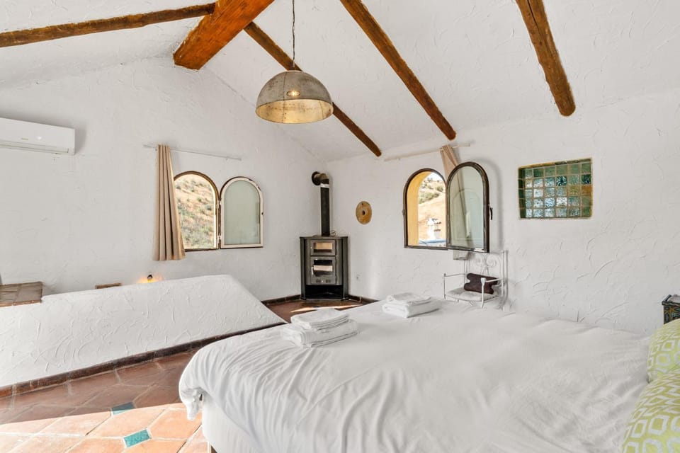 Property building, Living room, Bedroom