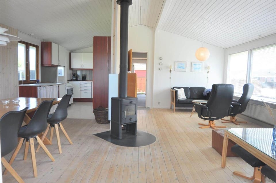 70059-Ulfborg-Hybenvej-1 House in Central Denmark Region