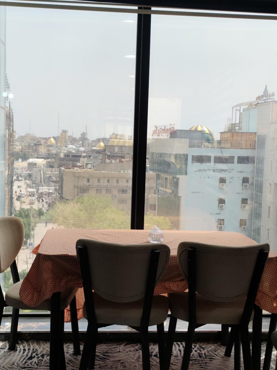Seating area, Dining area, City view