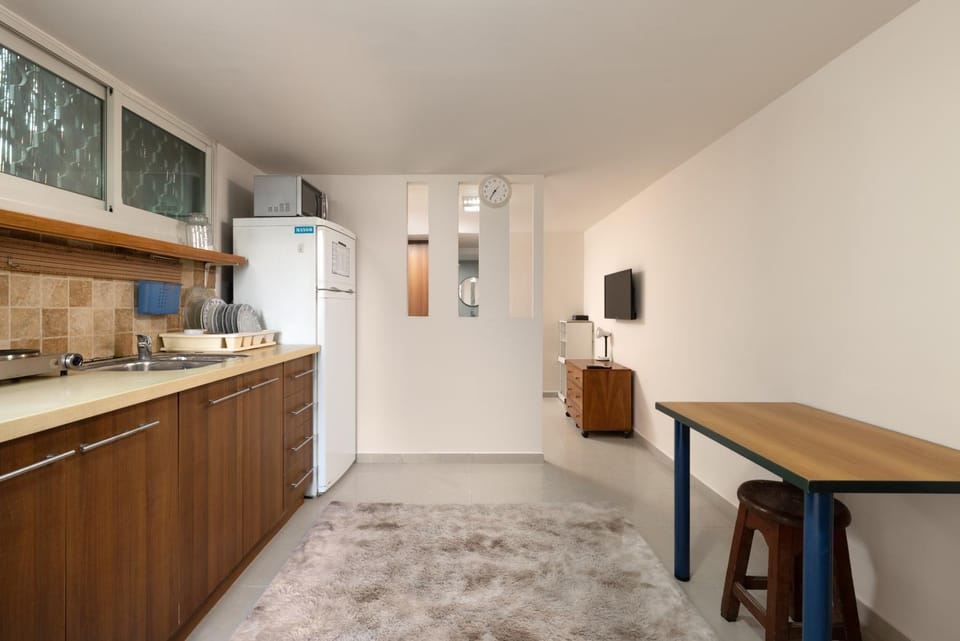wardrobe, kitchen
