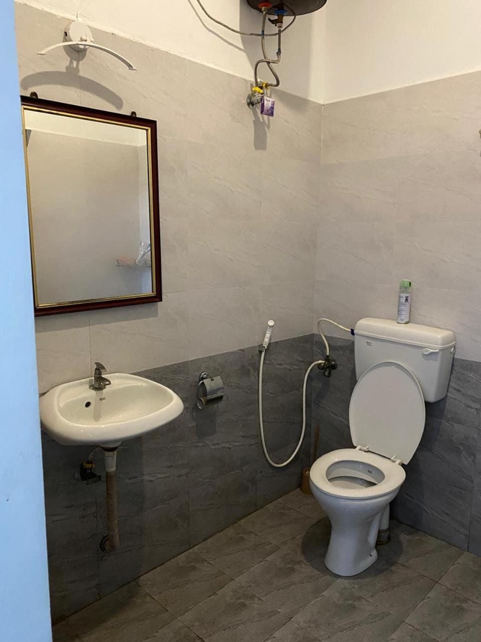 Toilet