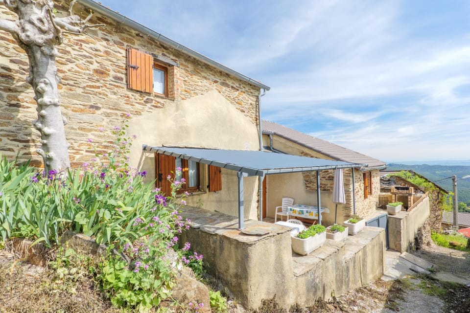 Location Chabannes Malbosc House in Auvergne-Rhône-Alpes