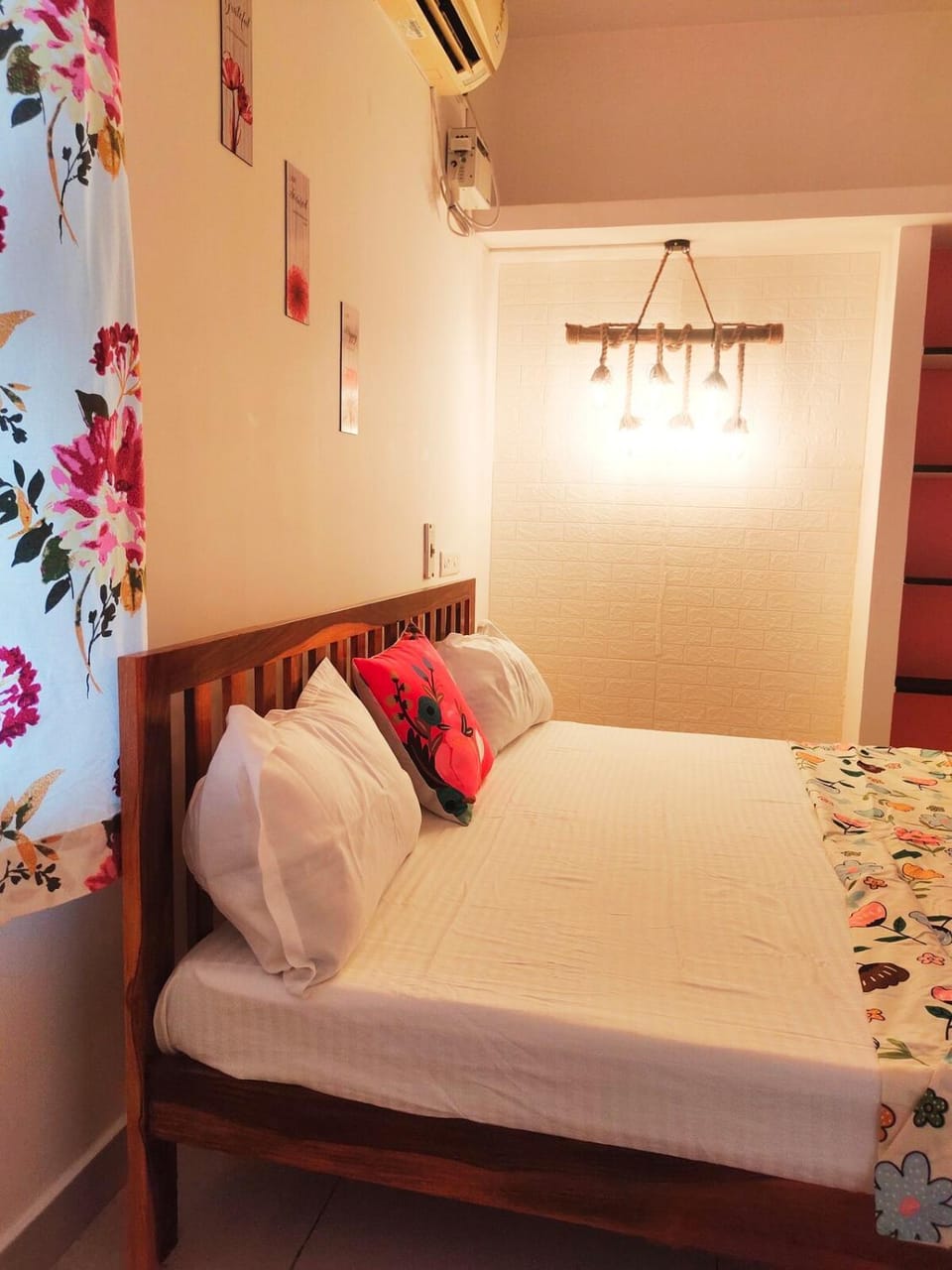 DREAMY cosy stay 4bhk 6 mins to Whitetown and Beach - BRASS House in Puducherry
