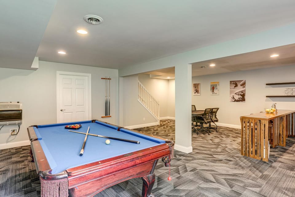 Game Room and Hot Tub Big Fun in Ellicottville House in Cattaraugus