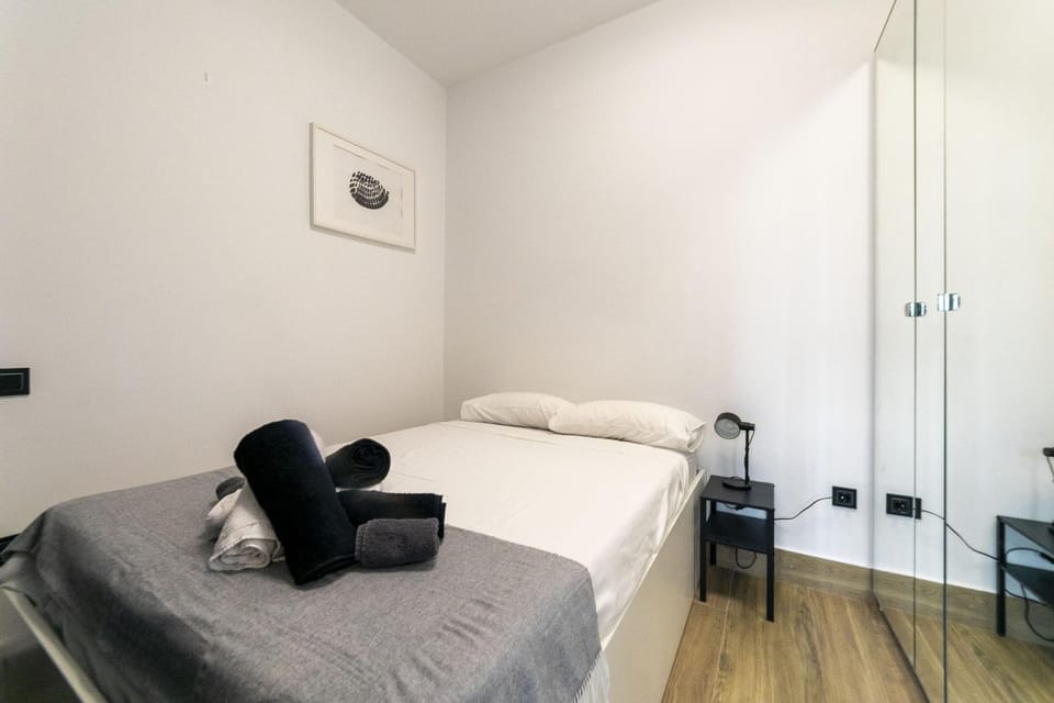 Hangar 18 - I Apartment in Madrid